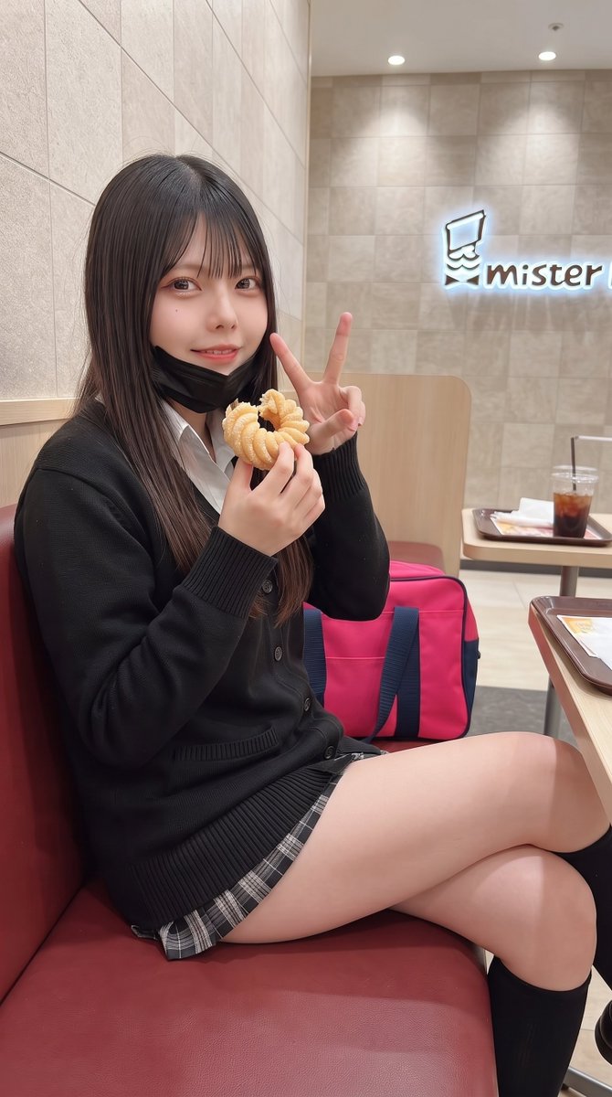 aonoshion's tweet photo. 月曜日お疲れ様〜
フレンチクルーラー
一緒に食べない??🍩
大好きなんよこれ
#AIart️️️️️️️️️️️️️️️️️️️️️️️️️️️️️️️️️️️️️️️️️️️️️️️️️️️ https://t.co/9mqyf9InnL