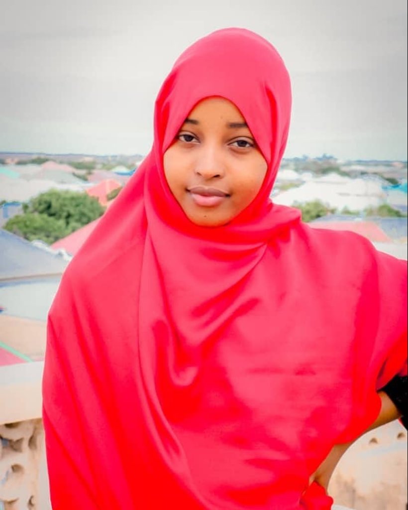 Naeemaa__'s tweet photo. Hiii Do you Love Me??? 🥰🥰 https://t.co/ixJV4hFjHr