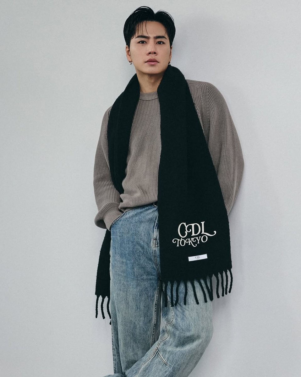CDLTOKYO_NEWS's tweet photo. 🌙CDL Wool Blend Scarf
Available 10/2 Fri. 18:00 at https://t.co/iukZqI9yMC

10/2(金)18:00〜10/8(木)23:59まで【予約受注】にて販売

COLOR : White / Black
¥30,800(tax in)

ウール混のやわらかな素材を使用した大判マフラー。
心地よい肌触りと、ふっくらとした厚みが特徴。

#CDLTOKYO https://t.co/2YI6jbe5YB