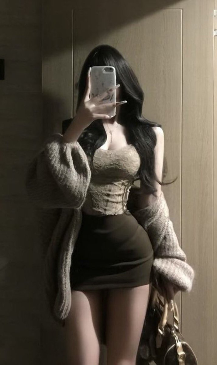 GlennBerry3's tweet photo. 正直に「はい」か「いいえ」で答えてください🥺

女社長は需要ありますか❓

まったく自信ないので教えてほしいです...

 #いいねでDM #裏アカ女子 #ママ活 https://t.co/YjI0hJ1qpE