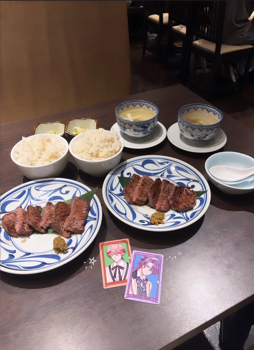 mogsr55's tweet photo. 京都で美味しいもの沢山食べた^-𖥦-^🍴✨
念願のデュシタ二ぬんも牛タンも美味しくて最高だった✨ﾈ申✨

担タレ()なので勿論、ご飯大盛り（） #ダズルック https://t.co/a9NOWhyqHT
