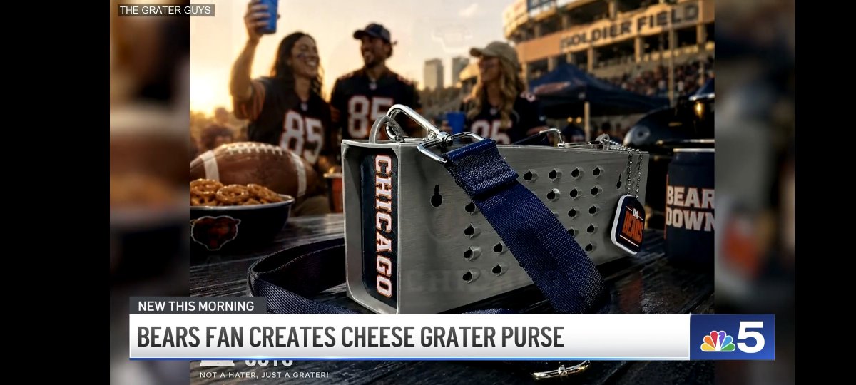 thegraterguys's tweet photo. Good morning @ChicagoBears fans!!!
Check out @nbcchicago this morning!!

It's game day and an amazing day. Get your cheese grater purse and earrings here 👇🏻

https://t.co/oU8srA8X2C

🐻⬇️ https://t.co/1UJaLUj2IQ