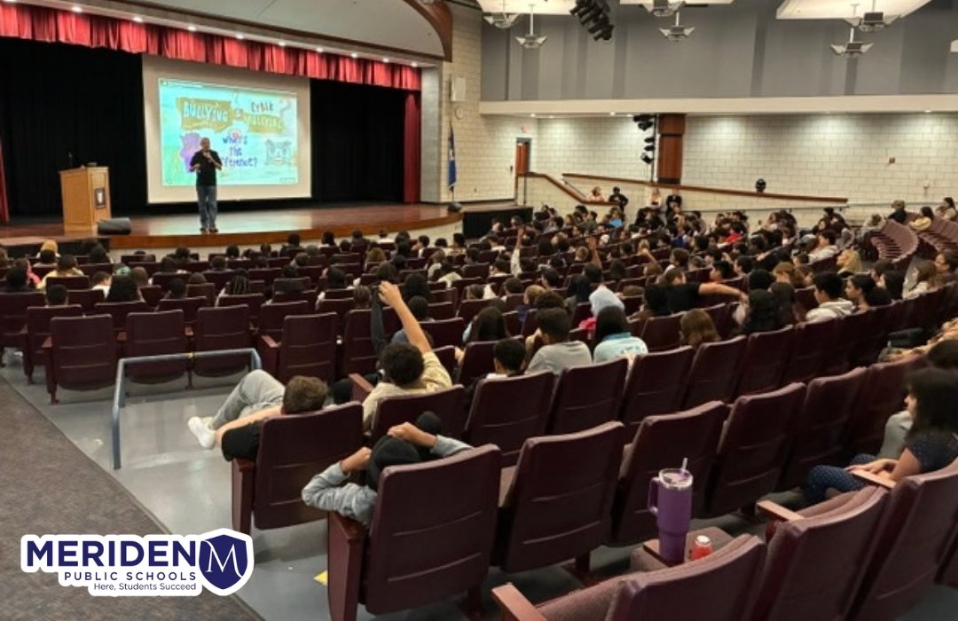 MeridenK12's tweet photo. 🛡️ Empowering our Eagles to stay safe online! Edison Middle School students learned about internet safety and cyberbullying prevention from Special Agent Manning of Homeland Security. Great job, Eagles! 👏

📸 FSL Nick Iozzo

#EdisonEagles #InternetSafety #DigitalCitizenship https://t.co/KfZbkI4Zwm