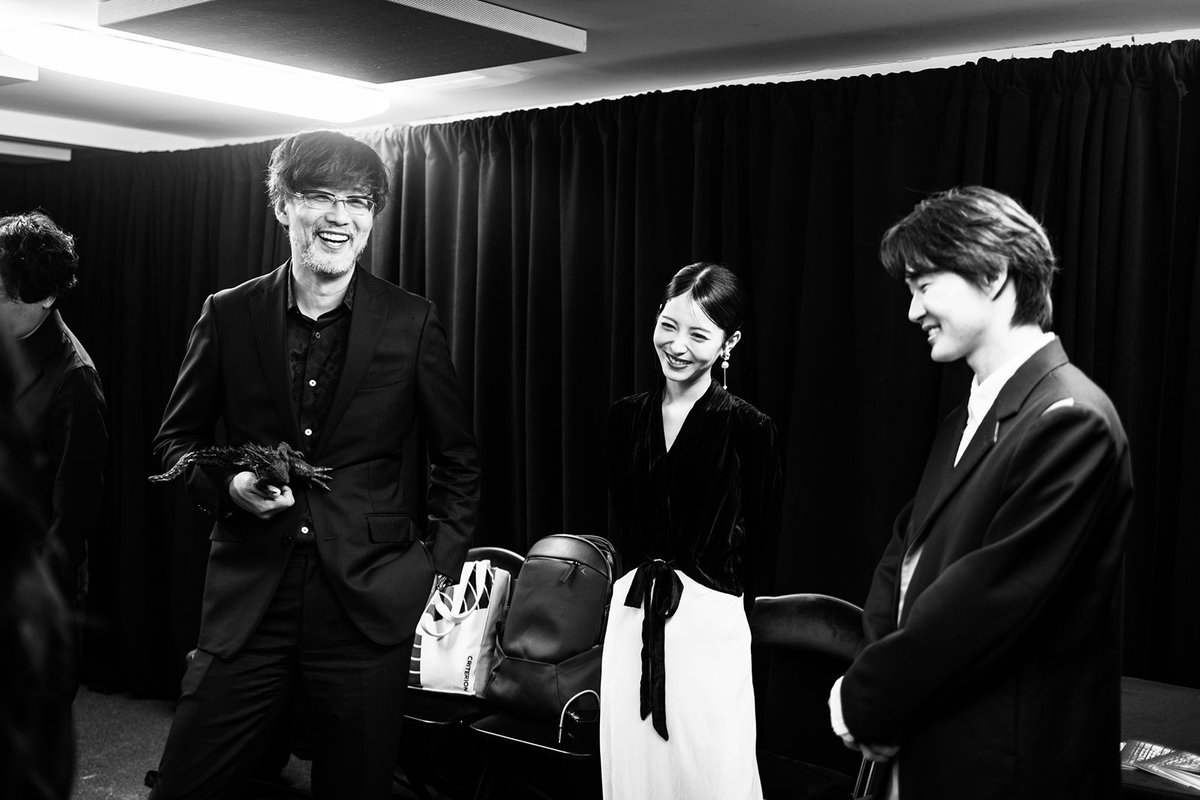 TheNYFF's tweet photo. Back stage with Takashi Yamazaki, Ryunosuke Kamiki, and Minami Hamabe before the world premiere of GODZILLA MINUS ZERO at #NYFF64. ✨ https://t.co/ORHVreAY0T