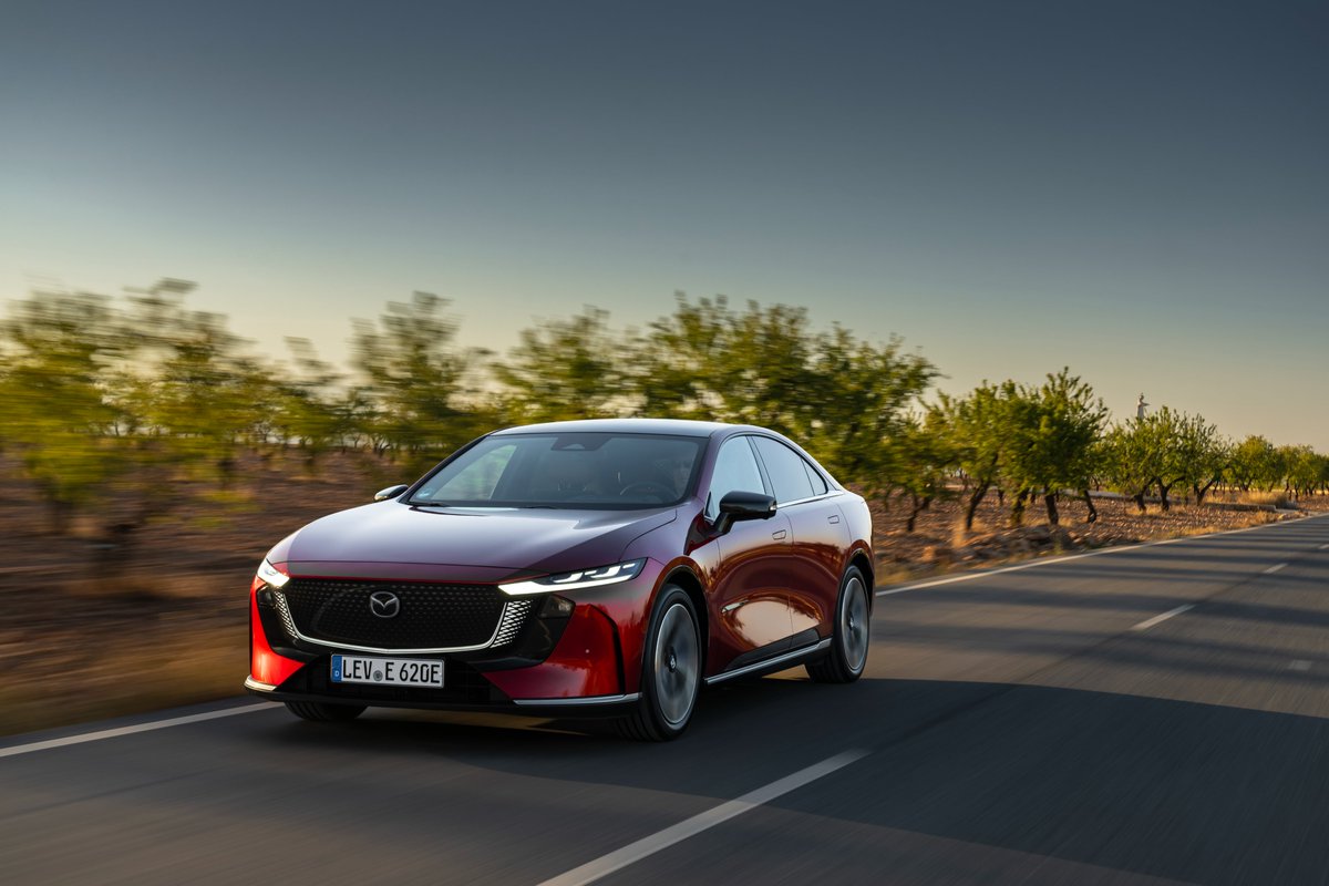 MazdaEspana's tweet photo. Un viaje por Andalucía al volante del Mazda6e.
Descubre nuestra nueva historia y acompáñanos en una ruta donde diseño, tecnología y paisaje se unen para crear una experiencia única.
🔗 https://t.co/weWFUO8mYs
#Mazda6e #CraftedWithJapaneseSoul #MazdaEspaña https://t.co/QPEHuUjBeh