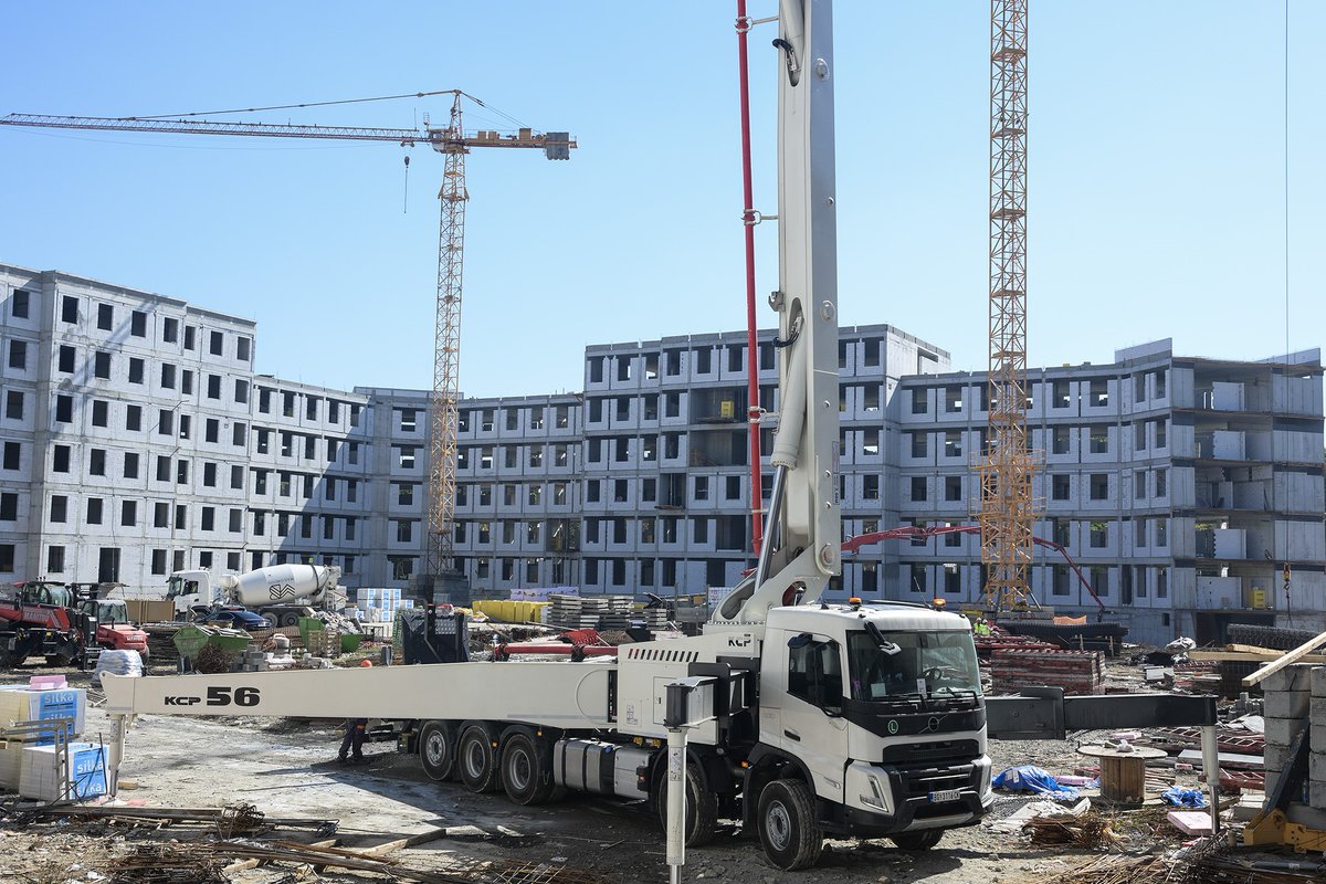 mo_i_vs's tweet photo. Министар одбране Братислав Гашић обишао је данас радове на изградњи нове зграде Министарства одбране и Генералштаба Војске Србије у касарни „Бањица“ у Београду. 🇷🇸

👉 https://t.co/wnE0R3zktx https://t.co/S0URsmyzJe