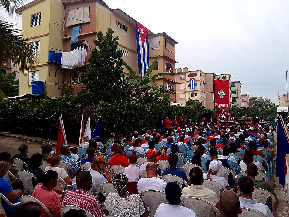 mariofsabines's tweet photo. Tuve el honor de participar este lunes en el acto nacional por los #66CDR en #Matanzas
Junto a @GHNordelo5 y @FernandezMaryde, los #MatancerosEnVictoria reafirmaron que la mayor organización de masas de #Cuba sigue siendo el escudo de la Revolución.
¡Felicidades, cederistas! https://t.co/w3tijUWPrN