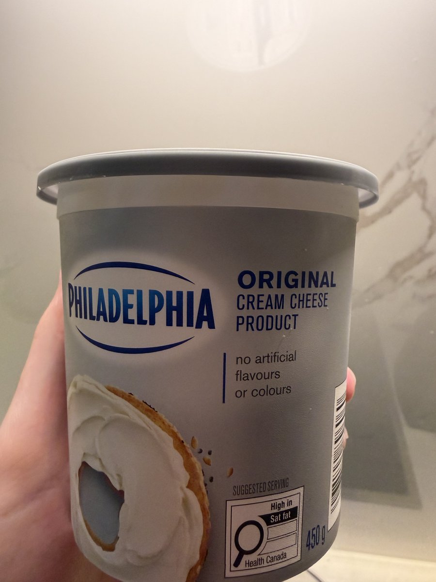 bubblebeamms's tweet photo. @TipOfTheBanana In canada ours is called cream cheese product instead of spread. But i assume its for the same reasons u said https://t.co/EKc2FtoqYJ