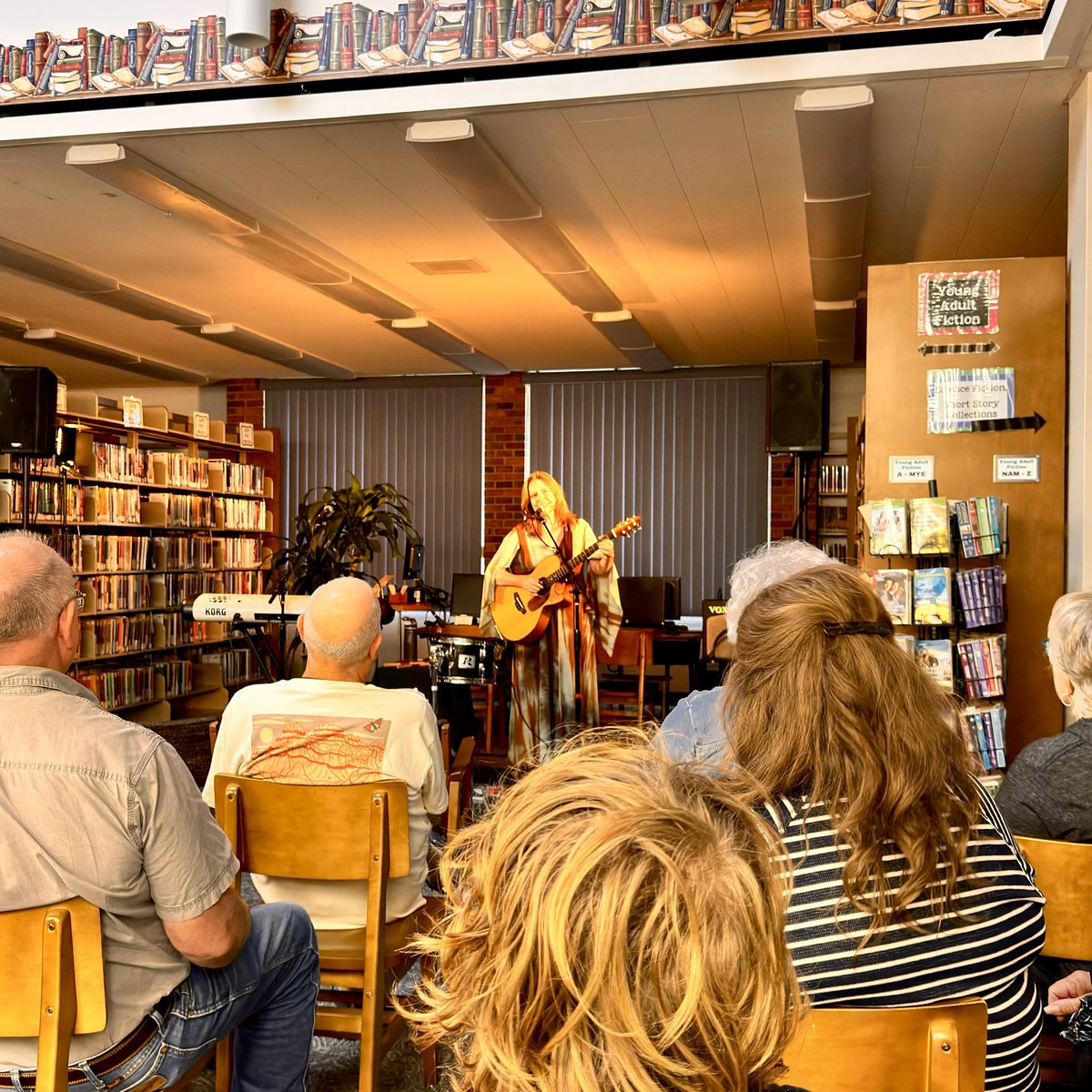 sarahmcquaid's tweet photo. Lovely show last night at the #HandCountyLibrary #MillerSD! Full story & more pics here: https://t.co/HPlgayV4ug …. Looking forward to playing the #ParcoSinclairHistoricalTheatre #SinclairWY via #RawlinsMusicAcademy TOMORROW (Tues), #PasadenaFolkMusicSociety #PasadenaCA Sat, -> https://t.co/PmrVR8Sd0D