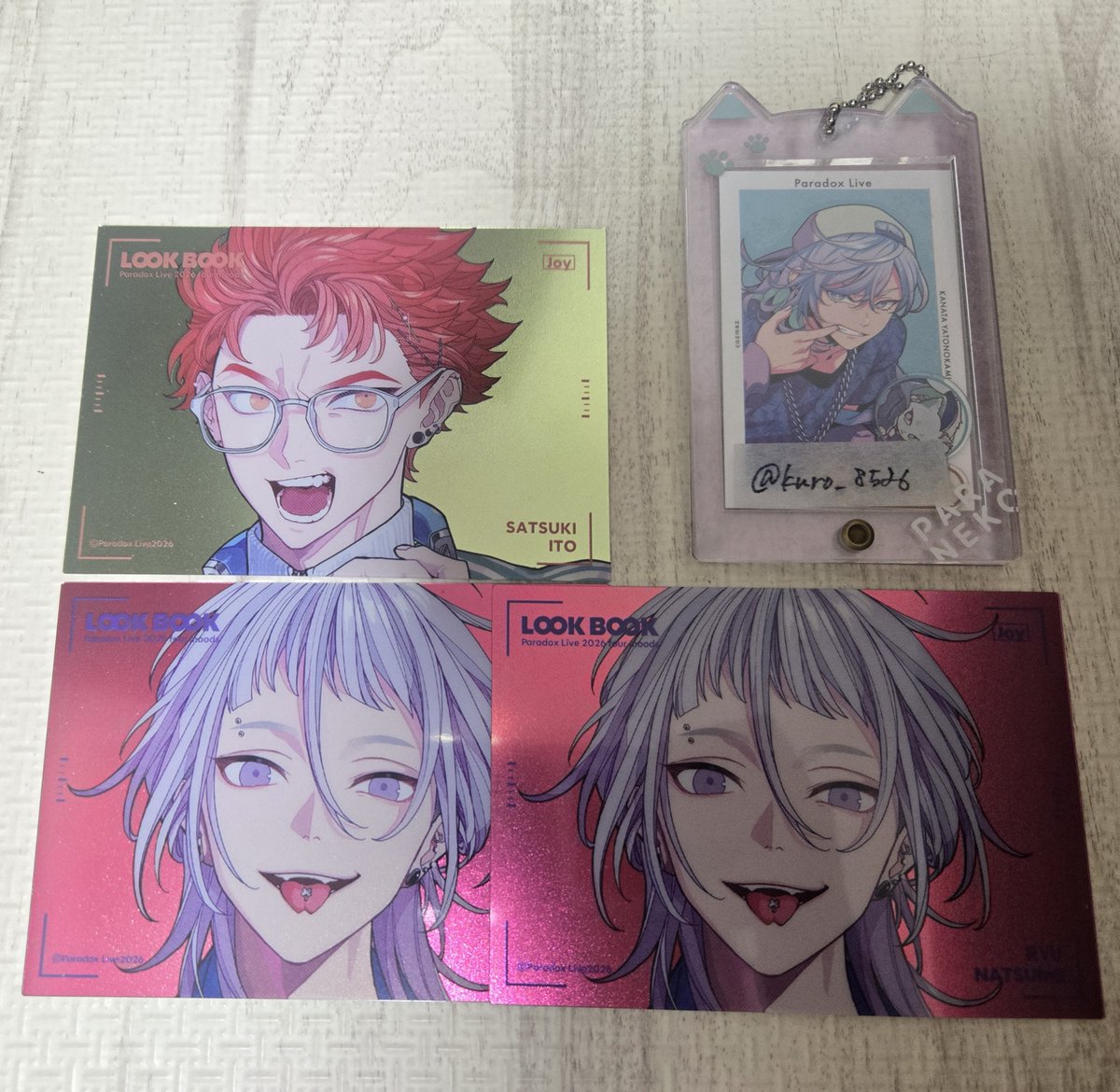 kuro_8526's tweet photo. 【交換】パラライ　LOOKBOOK　Gプリ　メタカ

【譲】Gプリ→夏準、リュウ3、四季2、北斎2、晴臣、東夏4、京、イツキ、憂人4、凌牙2
メタカ→リュウ2、紗月

【求】Gプリ→珂波汰>アレン
メタカ→アレン>珂波汰

明日キックオフ現地手渡し
30日池袋手渡し

検索からもお気軽にお声がけください https://t.co/hUa6ppSiR1