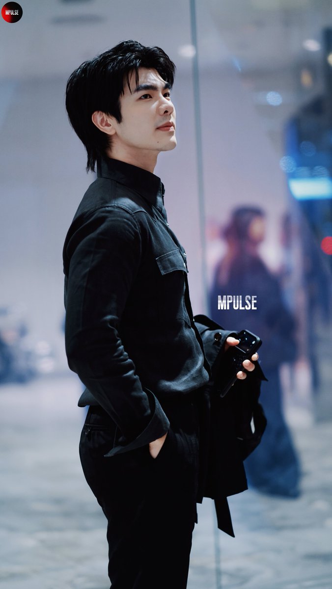 mpulsemileapost's tweet photo. 𝟐𝟎𝟐𝟔𝟎𝟗𝟐𝟖
𝐂𝐨𝐨𝐥💚🖤
#GALAธี่หยดสมิงเขาขวาง
#MilePhakphum 
@milephakphum https://t.co/CP5j1S4r0t