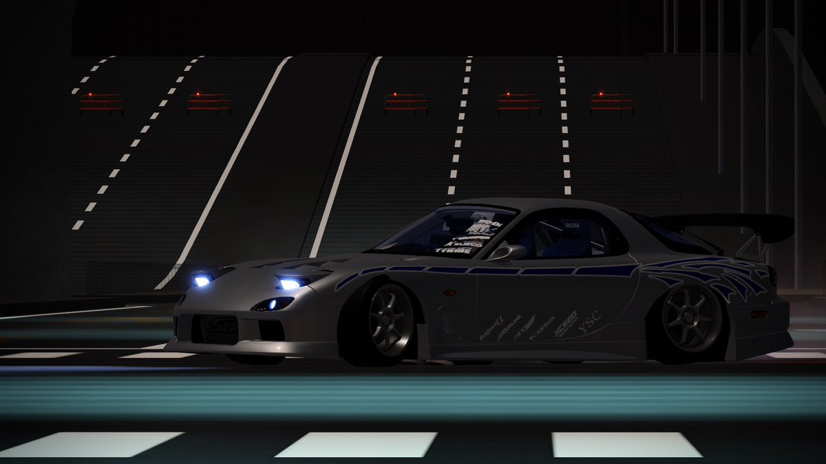 x_ul7ra's tweet photo. 車見てまさかと思ったら…
鼻血止まらんかったです…
@Neb34Fe 
 #midnightracingtokyo  #roblox https://t.co/OXdBVMwSx8