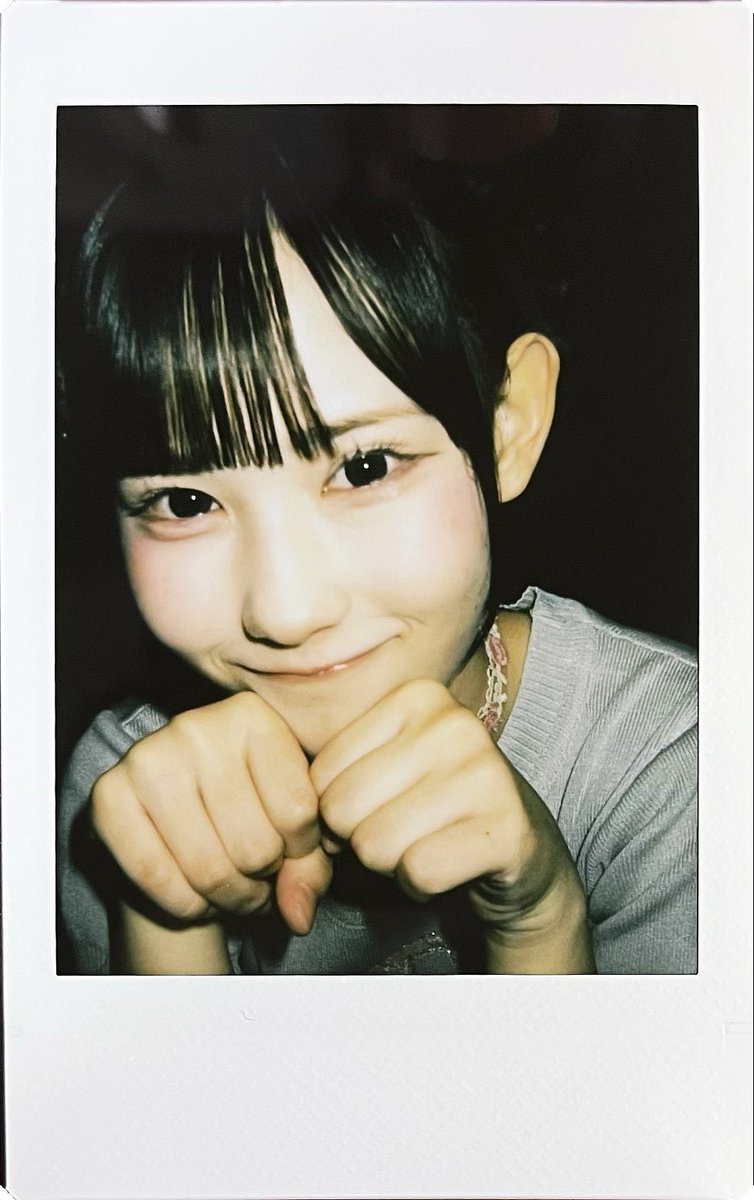 kokesi22227's tweet photo. 〜けいちこにお話しに行く〜
今日も行ってしまいました笑
髪型について熱心にお話ししてくれて
今日のけいちこの髪型とてもかわいかった
『好きな髪型とかある？』と聞かれましたが
特にこだわりないのでね〜
黒髪なら基本なんでもおっけいです‼️
↑↑ここ重要
#天宮けい #けいとおっけい #ぴるあぽ https://t.co/W8wLxLizpS