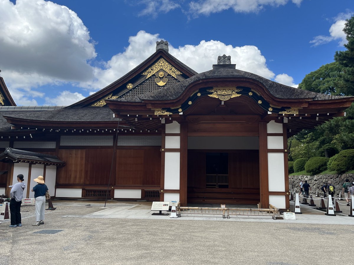Tsurugichen1989's tweet photo. (これからの)名城巡りのファーストステーションー名古屋城。🏯
本当は時間が足りなくて一周くらいしか回れなかったけど、こんな美しいお城にもっとたくさん会いに行きたいんです。😭
#名古屋旅行
#名古屋城 https://t.co/Uen1nL7EX7