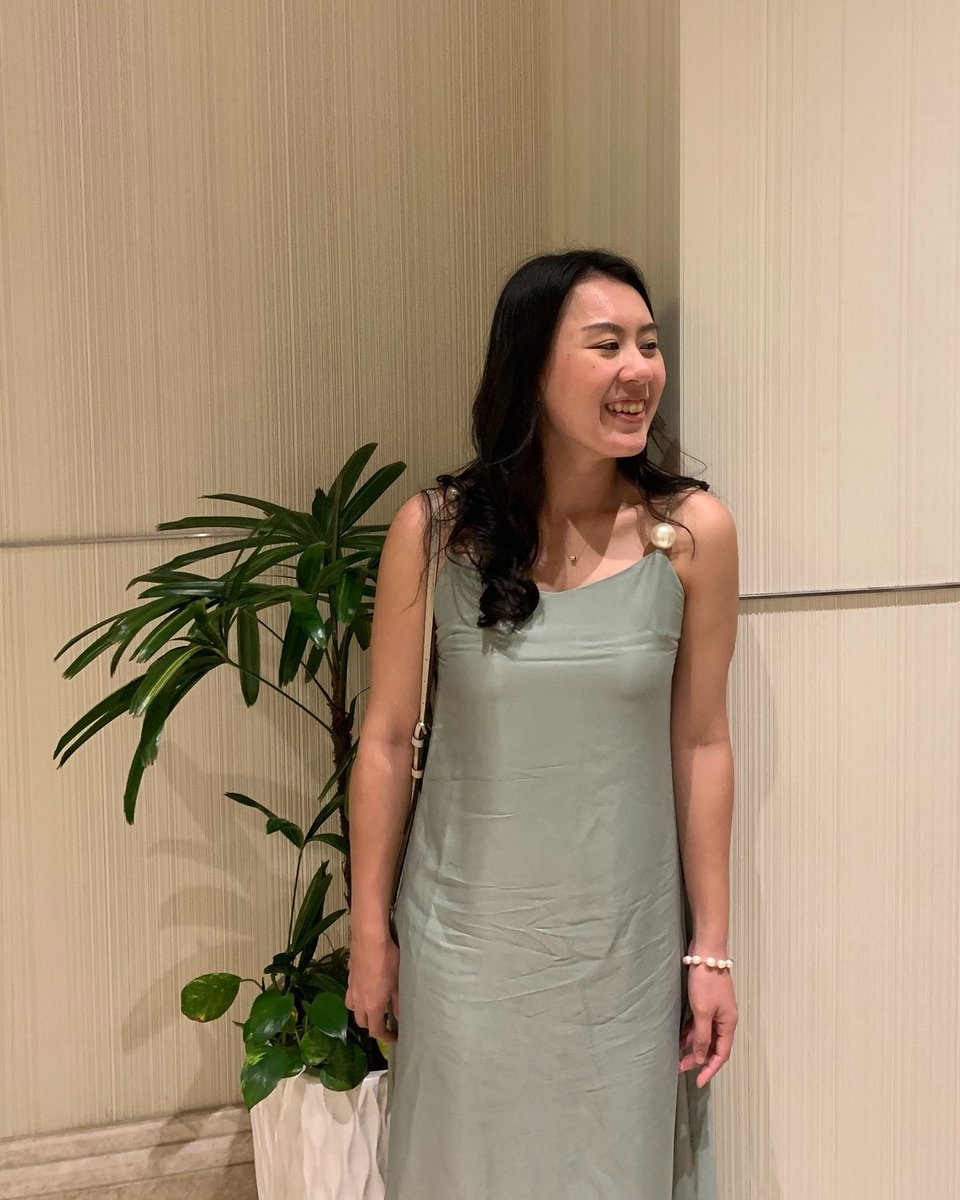 harperbrownufe4's tweet photo. Our timeless Daisy slip dress with pearl details. DM to order—only a few pieces left. https://t.co/eeJhwwawu8