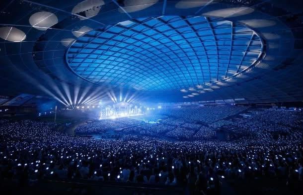 mengku_0615's tweet photo. 아니 하니슈 일본 콘 베루나돔
예전에 세븐틴이 팔로우 콘 했었던 곳임...
둘이 일본에서 얼마나 인기 많은지 감도 안 옴 https://t.co/DUG8GnZoGd