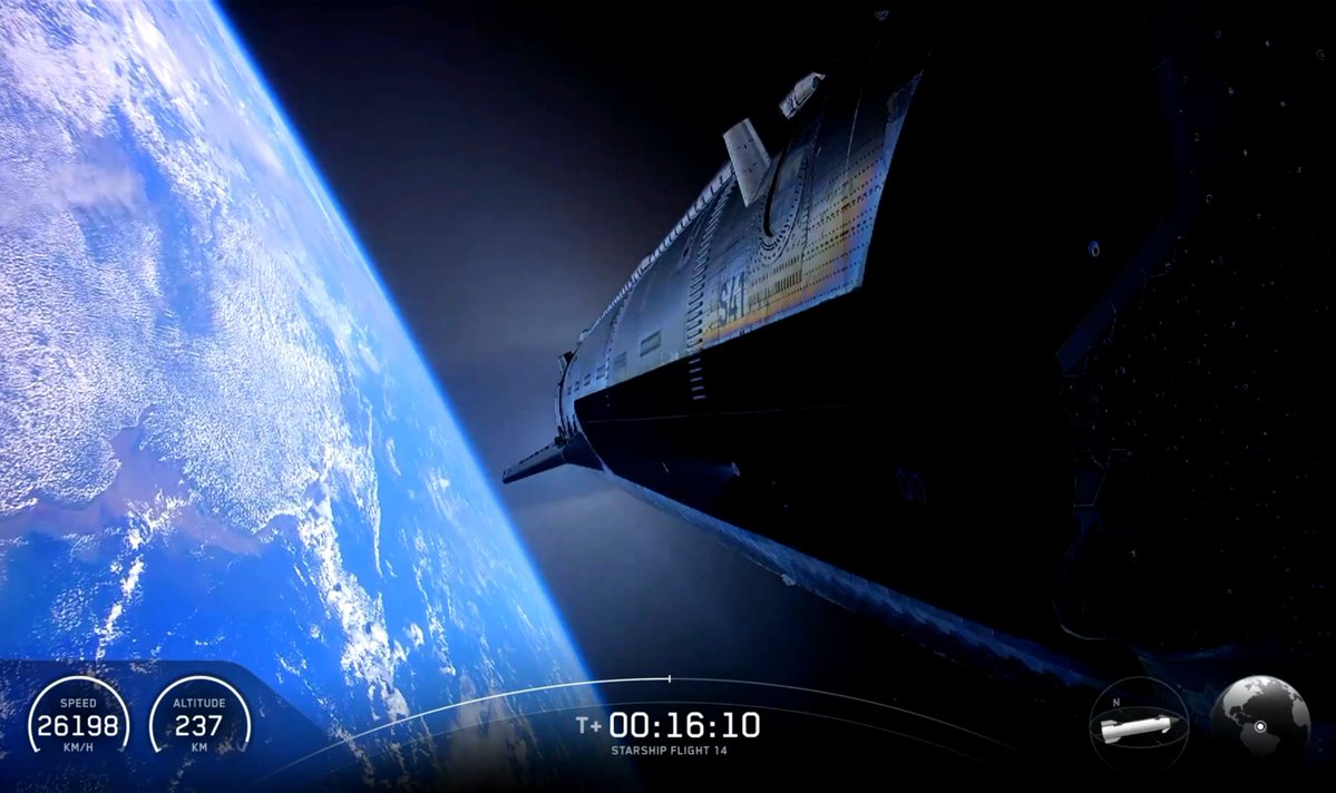SpaceNosey's tweet photo. 🔴 Es oficial! La Starship Super Heavy es un cohete Órbital!

Tras 10 años de desarrollo y lanzamientos de prueba, el mega cohete de SpaceX llega a orbita por primera vez.

@SpaceX #Starship #Starbase https://t.co/IIY7d9dTPk