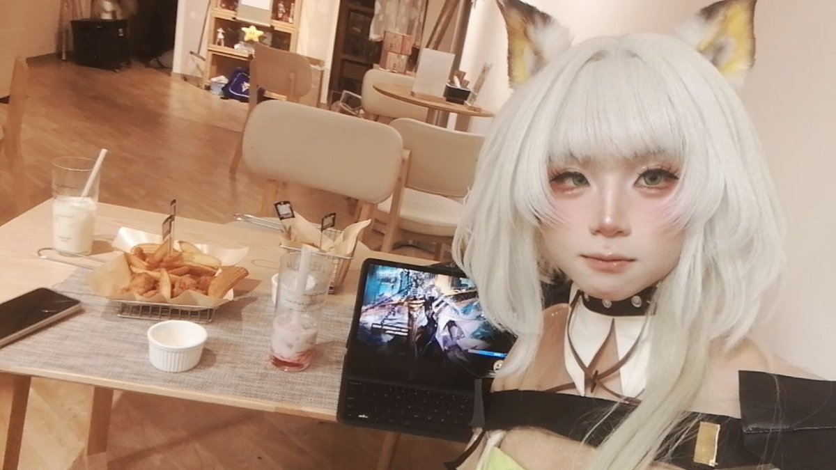 CheeseB1rd's tweet photo. 这又是谁的哑巴新娘
#男娘 #凯尔希cos #明日方舟 https://t.co/KD1UfHOKNL