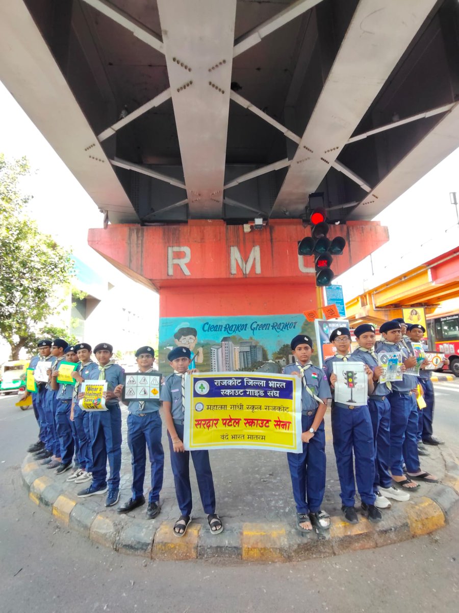 bsgnhq's tweet photo. On 27 September 2026, Scouts and Guides of the Sardar Patel Scout Seva and Maharani Laxmibai Guide Company of Mahatma Gandhi School, under the Rajkot District Association of Gujarat State BSG, organised a Traffic Awareness Programme at Nana Mahuva Traffic Circle. https://t.co/wRXJaf6MRm