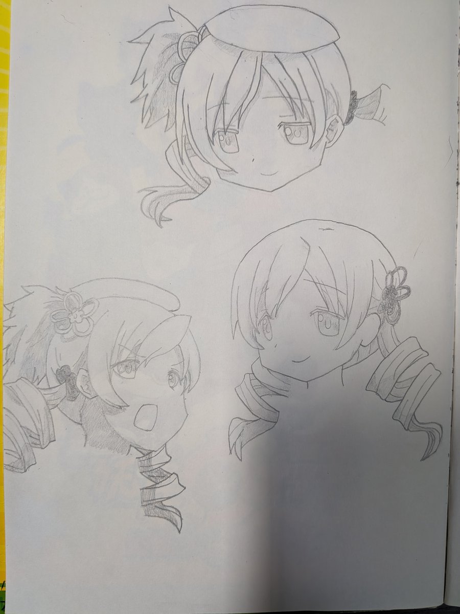 SparRight's tweet photo. パンフのマミさん模写
やはり角度表情変わるだけで難しい。
要練習 https://t.co/OsmlbEF3MB