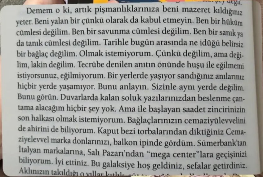 wisdocUK's tweet photo. Metroda bağırarak okumak istedim bu satırları. Sonra dedim,
"böyle tertemiz delireceksin" başlıklı videolarda görmeyeyim
kendimi. 
Gelin, hep beraber delirelim tüm olanlara.
#MustafaŞahin
#Gömleğiyalnız https://t.co/oG3WCgBOQ7