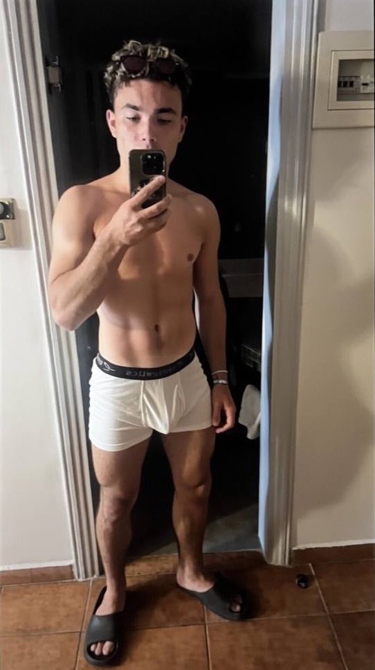 Moliph0's tweet photo. Hey ☺️👋🏻 DM to purchase files or join my private channel ( https://t.co/jZDQHwZu0i ) https://t.co/e7LdyfdcJu