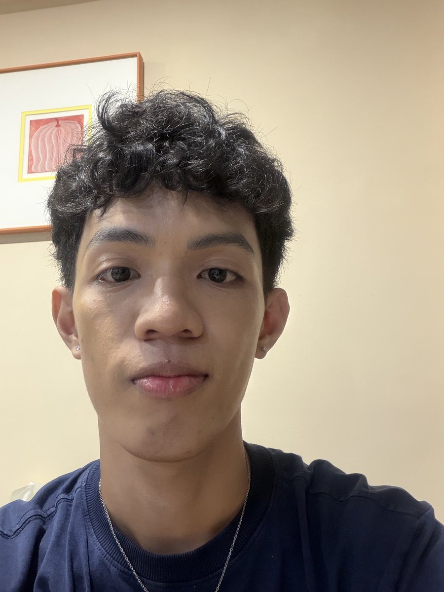 urbluetwink's tweet photo. with or without a dick? 🥹 #bwc https://t.co/Kdz4orUCBH