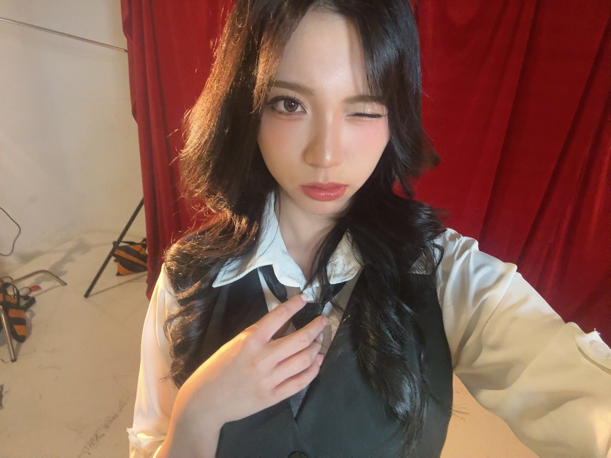 Aralie_JKT48's tweet photo. cool https://t.co/fbFLnkqhXr