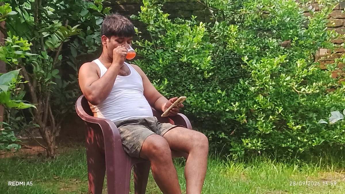ajeetmankind's tweet photo. What could be better in life than sitting in your #garden drinking #lemon_tea from your own lemon plants? This picture is from a third world nation, India. https://t.co/CJEEi8fMuU