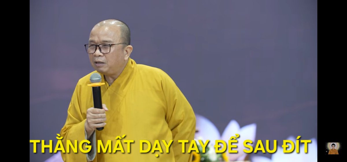 deotinvietcong's tweet photo. Bà con đem tiền dô cúng rồi ngồi nghe lũ chó sư trọc này nó xạo lồn trong chùa to phật lớn mưa không ướt chân nắng không tới đầu rồi về ra gầm cầu công viên ngủ chứ nó đéo cho ở lại đâu đám sư này nó cướp chỗ ở của bà con đó...tu hiền chứ đừng hèn .. https://t.co/YCPkaZH6UH