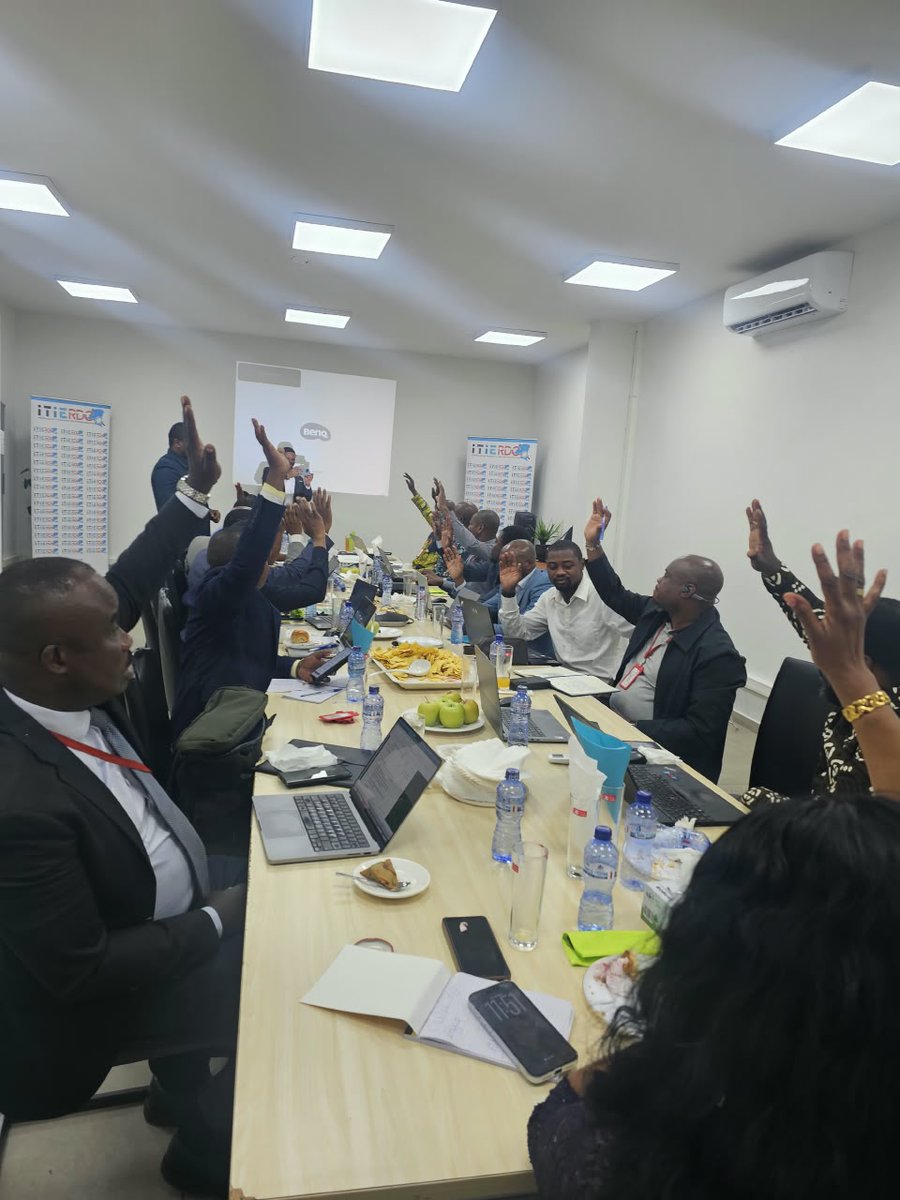 itierdc's tweet photo. Le GTT a adopté, le 28 sept. 2026, les fiches de Validation élaborées les 25-26 sept. Les travaux se poursuivent les 28-29 sept., avant la Validation de la RDC dès le 1er oct. 2026. Processus indépendant évaluant la conformité ITIE et les progrès en transparence. https://t.co/5EpxibUHX0