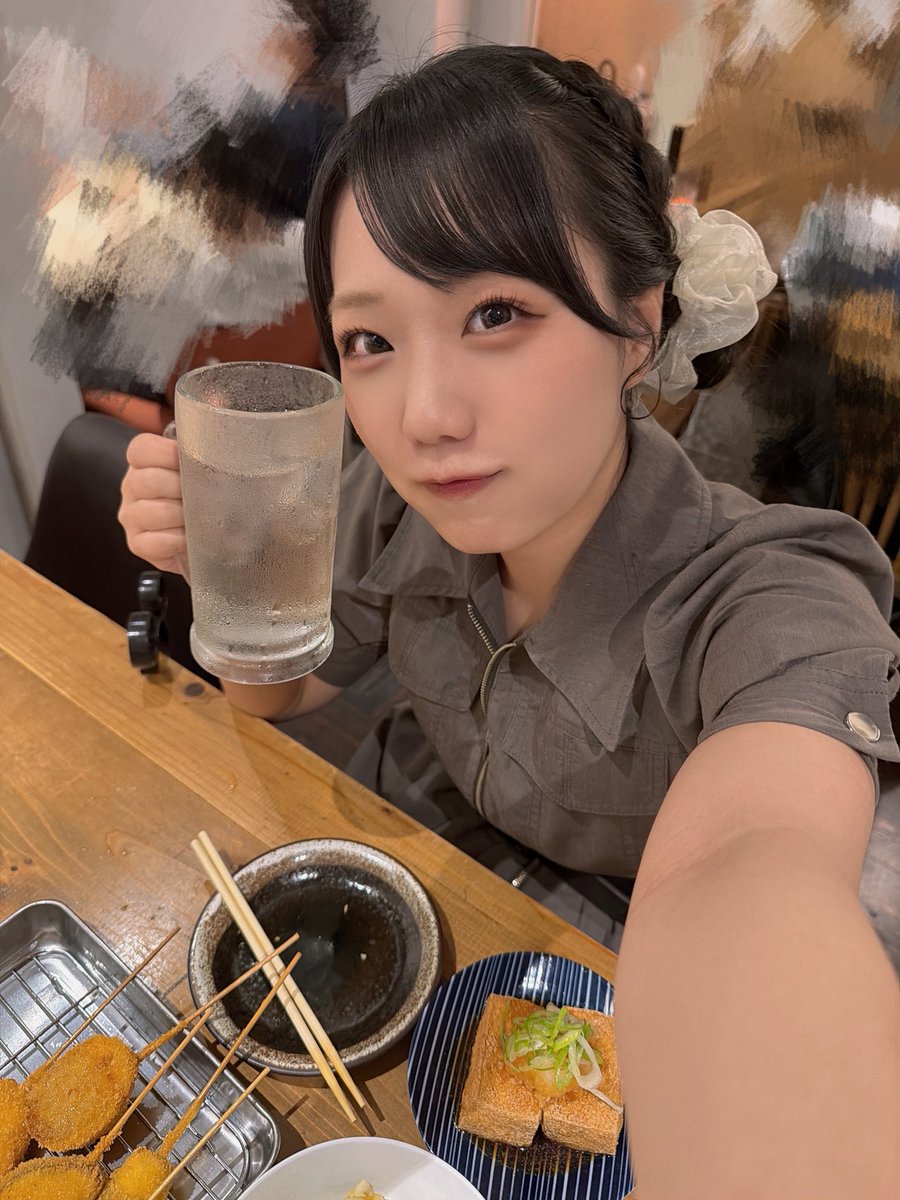 mache_sana's tweet photo. 1人飲み博多女子､好きになってくれる？🍶♡ https://t.co/dokxkqdiA1