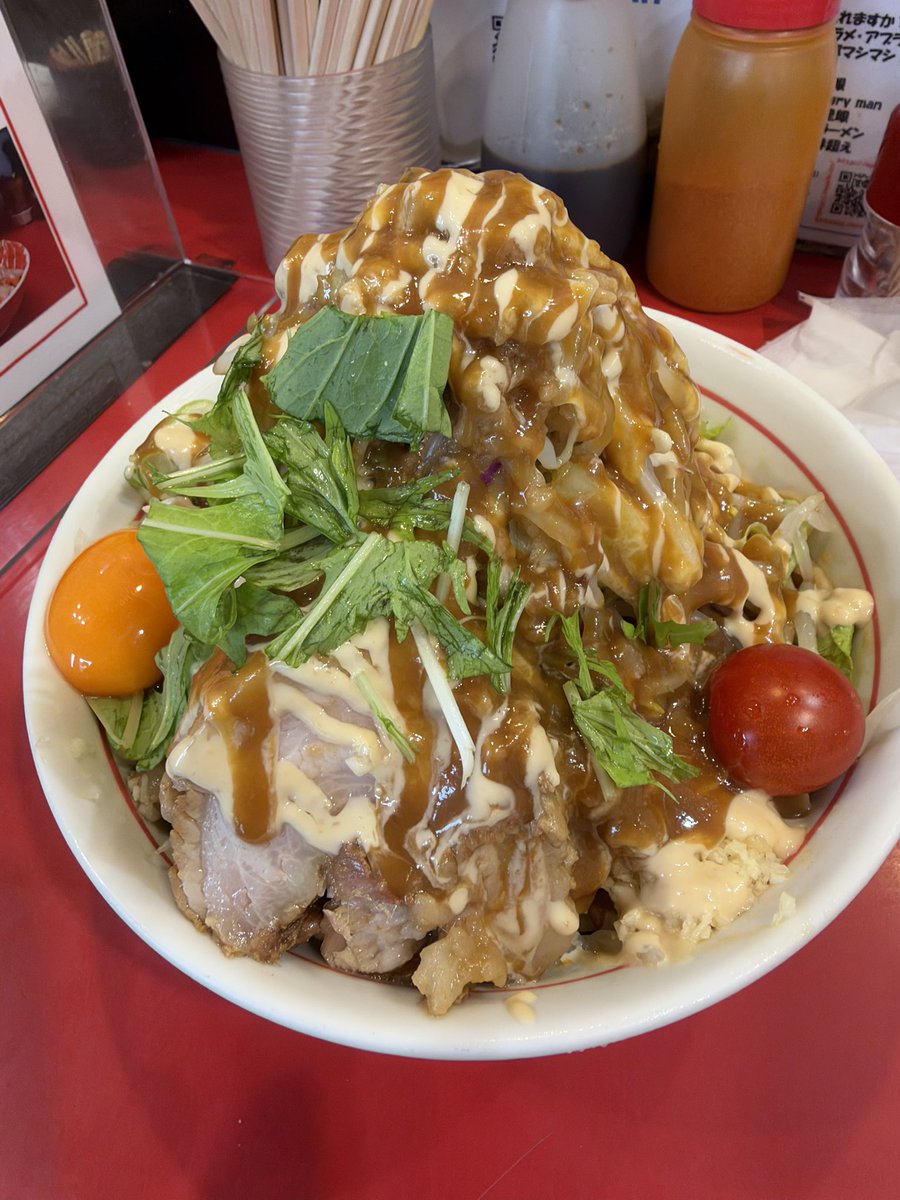 chrno001's tweet photo. お店の近くまで行ったので数年ぶりに千里眼で冷やしまぜそば(冷やし中華ではなくなったのは野菜の高騰の影響なんですかね？)
大変美味でしたー https://t.co/oGB07eGtts
