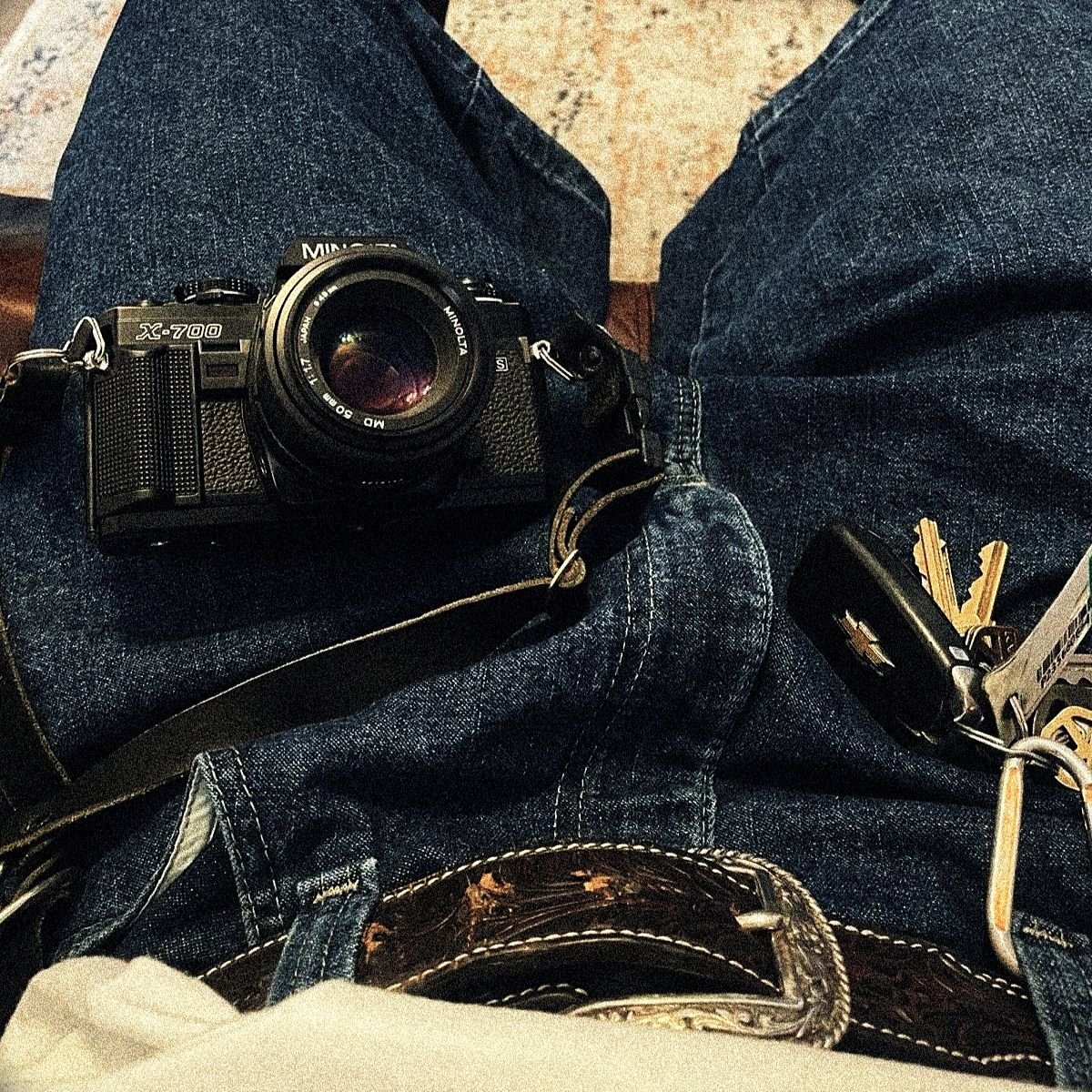 bigspideyboy's tweet photo. ᅟ
ᅟ 
⠀⠀⠀🕷️ ▌ ── 0 8 : 0 0
⠀ ⠀⠀⠀cedo demais pra estar indo fotografar , mas a cidade fica bonita nessa hora — e eu preciso pagar a conta de luz . https://t.co/e31VJWMiWZ