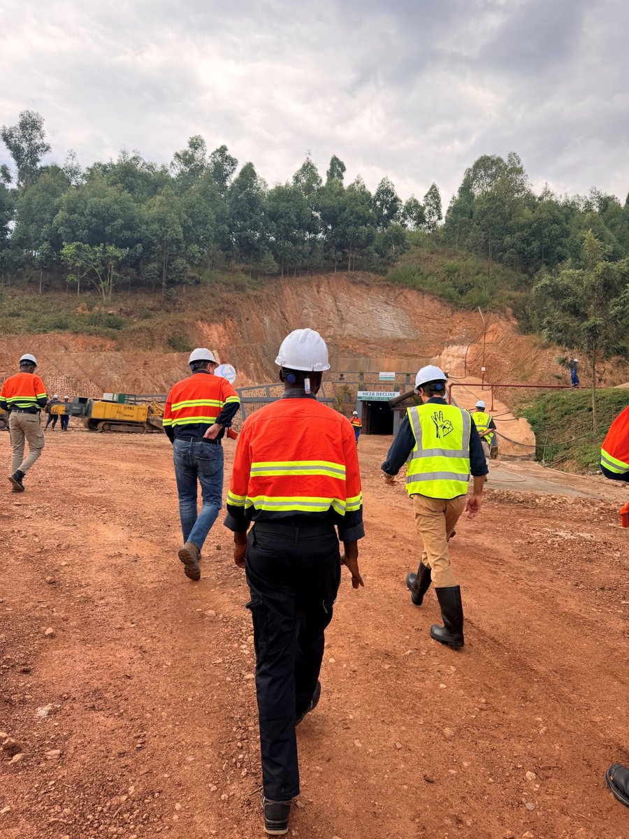 USAmbRwanda's tweet photo. Chargé d’affaires, a.i. John Armiger joined @Trinity_Metals for its first blast ceremony at Musha Mines to mark a milestone in modernization and supply chain resilience. U.S.-backed companies like Trinity help mark the shift from aid to trade, fueling jobs, growth and prosperity. https://t.co/OzpcbqStTV