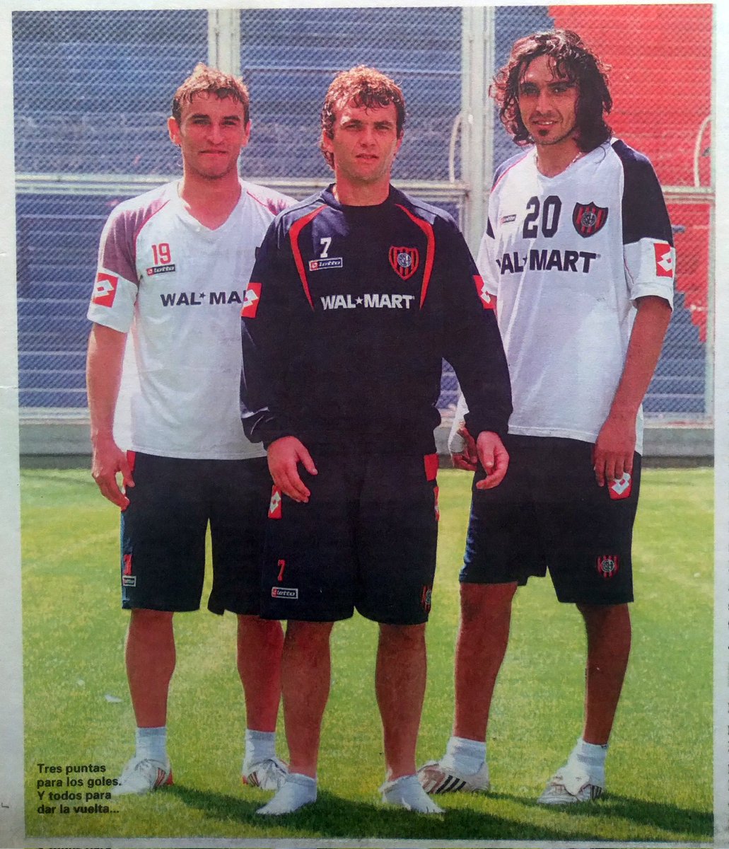 SanLorenzoFotos's tweet photo. Delantera del 2007 y 2008 https://t.co/5rZfLWDBoX