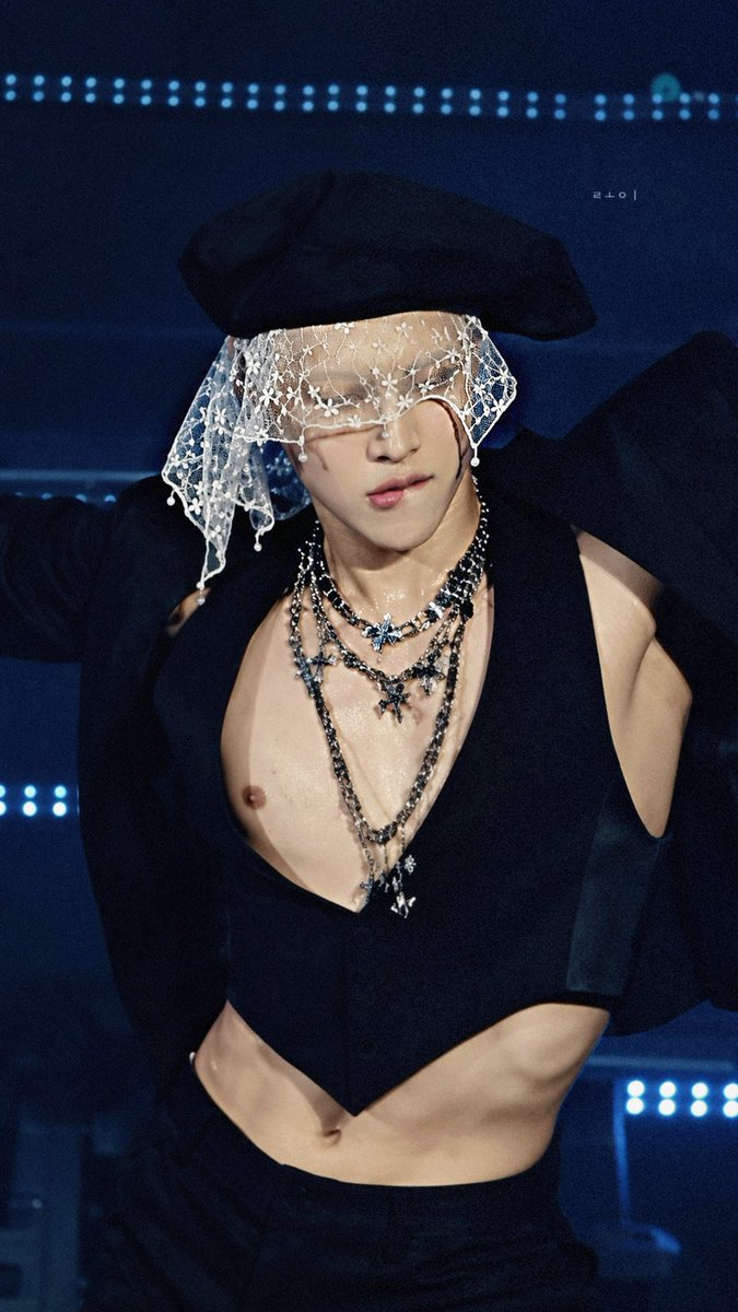 sheikanwogoule_'s tweet photo. 260919 태민 LiMiNal🐜 in Seoul 
Day2

The body speaks.

#TAEMIN #태민 #泰民 #テミン
#TAEMINWORLDTOUR #LiMiNaL
#TAEMIN_LiMiNaL_in_seoul https://t.co/WWbQCw7ZjS