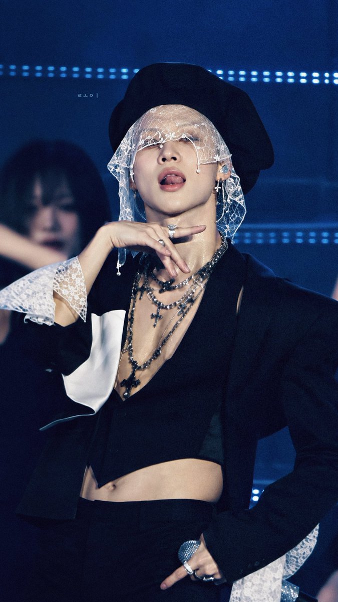sheikanwogoule_'s tweet photo. 260919 태민 LiMiNal🐜 in Seoul 
Day2

The body speaks.

#TAEMIN #태민 #泰民 #テミン
#TAEMINWORLDTOUR #LiMiNaL
#TAEMIN_LiMiNaL_in_seoul https://t.co/WWbQCw7ZjS