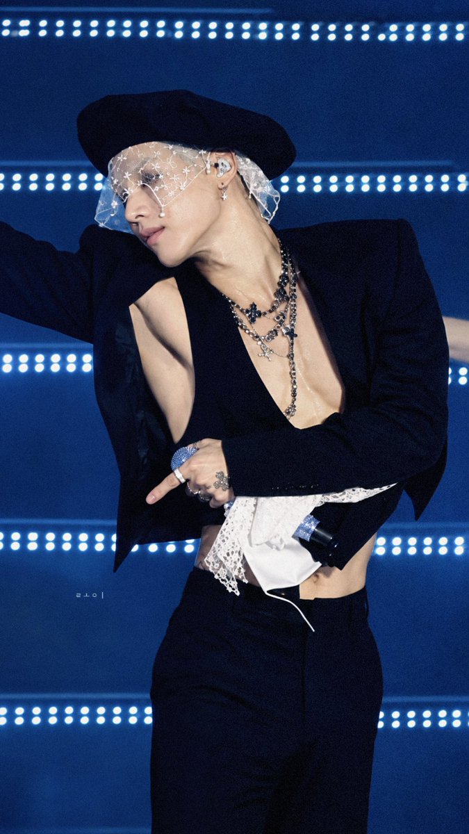 sheikanwogoule_'s tweet photo. 260919 태민 LiMiNal🐜 in Seoul 
Day2

The body speaks.

#TAEMIN #태민 #泰民 #テミン
#TAEMINWORLDTOUR #LiMiNaL
#TAEMIN_LiMiNaL_in_seoul https://t.co/WWbQCw7ZjS