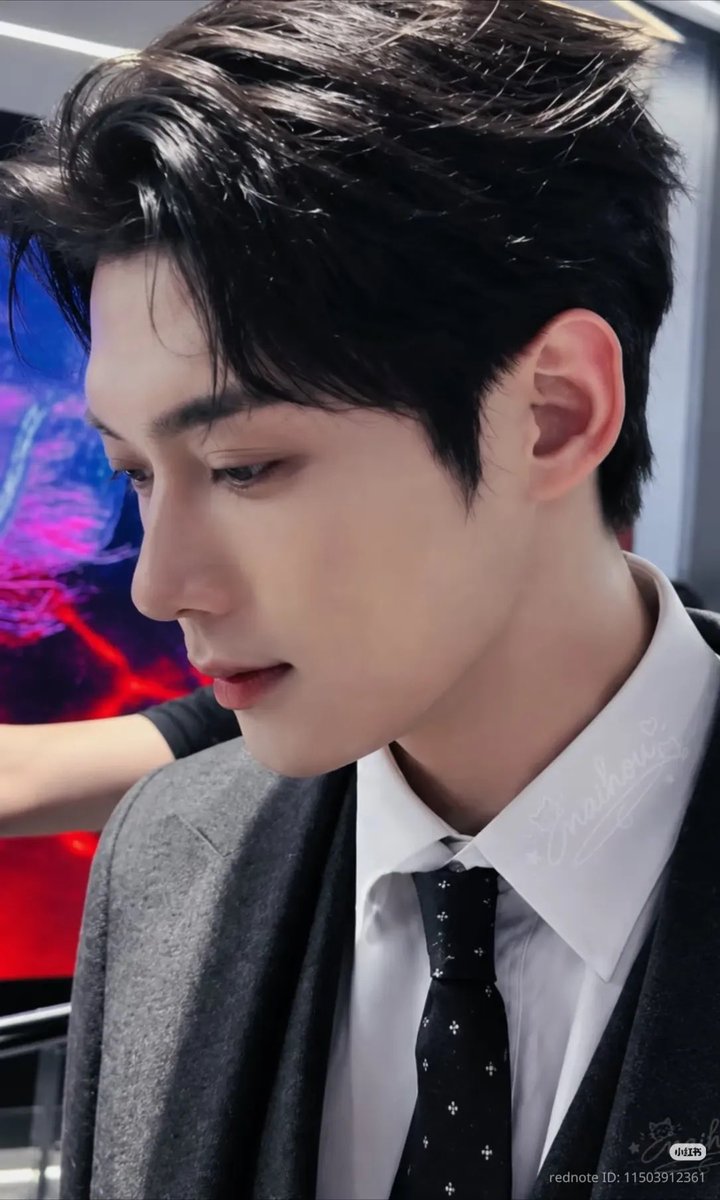 thuysean1318's tweet photo. gương mặt này mà ko đóng phim điện ảnh sao? tôi muốn thấy anh trên màn hình lớn
WE STAND WITH KIM YOON SIK
#KIMYOONSIK #KIMYOONSIKSHINES https://t.co/9aYyBcILb0