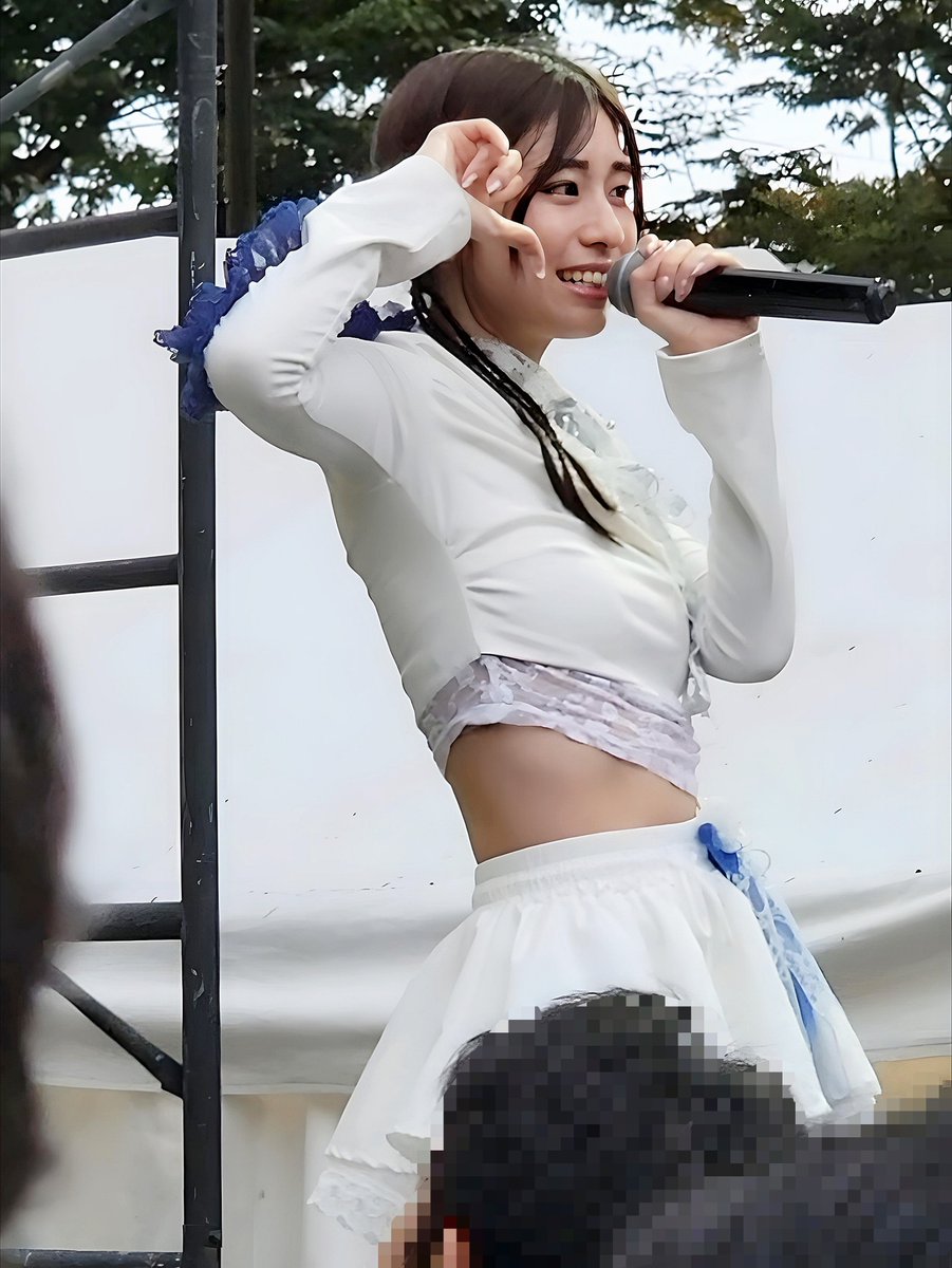 72mXxBTlxi47111's tweet photo. 八街カラアゲ餃子祭り
#Amphoria
AOIさん(赤)
MOMOKAさん(青)
MIKIさん(紫) https://t.co/wpLjYwjMCC