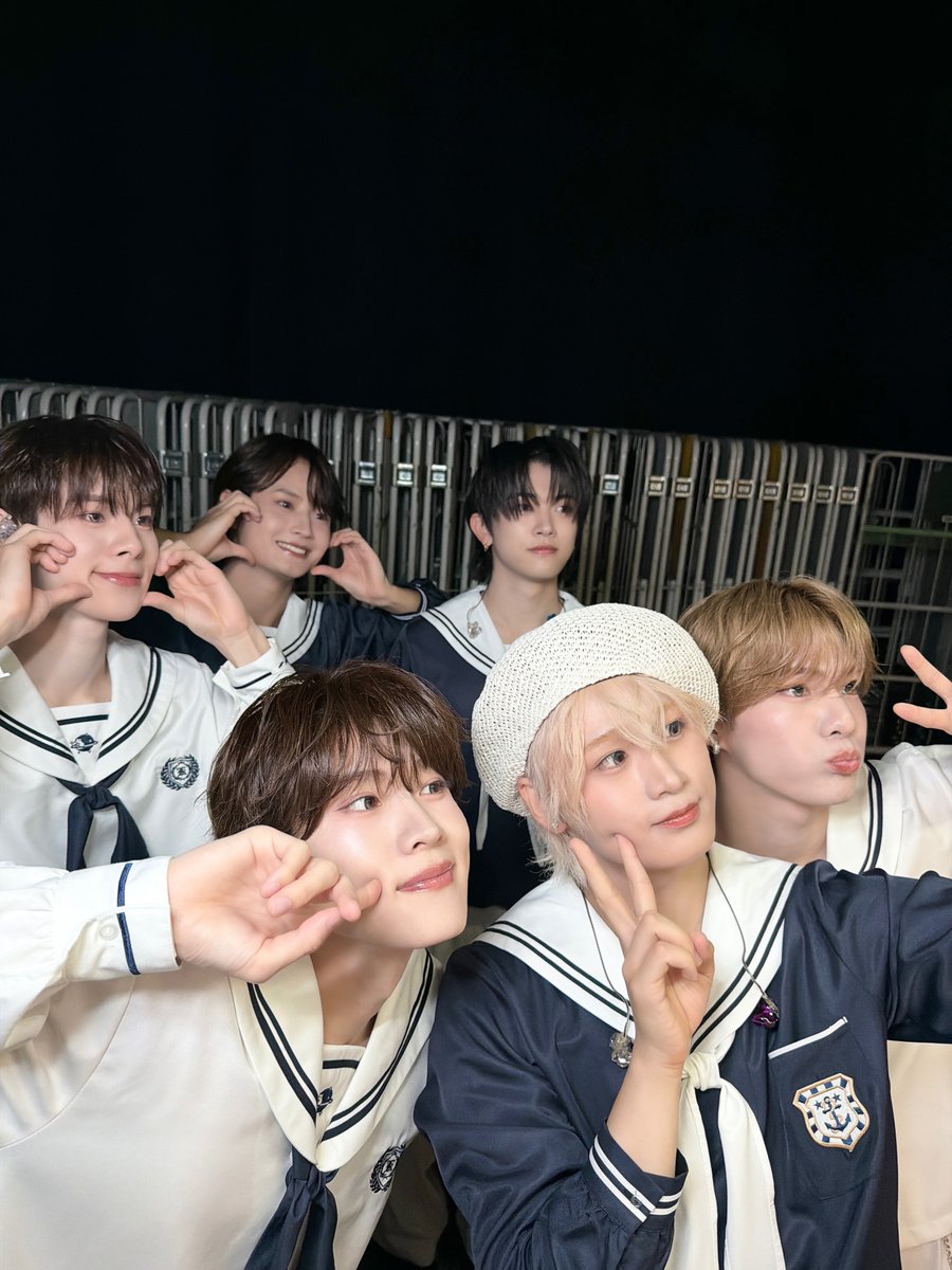official_DXTEEN's tweet photo. [#DXTEEN_Memories📸]

#ガルアワ2026AW🍰🍭
カメラマンたなか🐣📸

@GirlsAward #ガルアワ
#DXTEEN #DXTN
#田中笑太郎 https://t.co/SUBIHyciH8