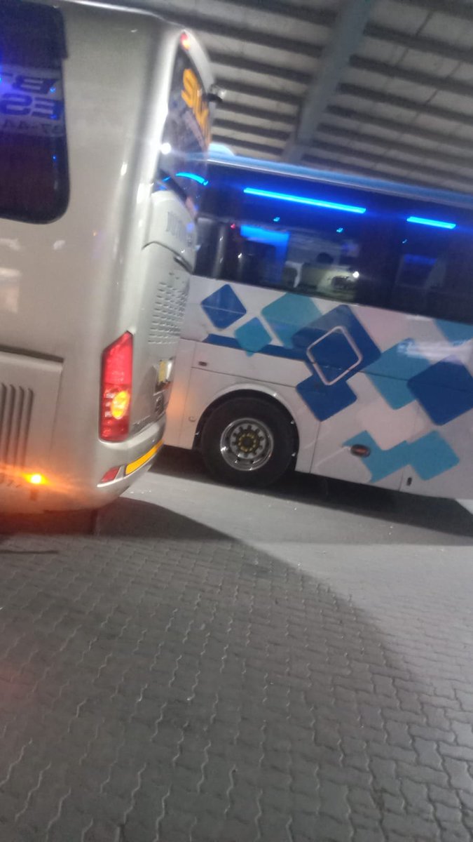 Layla_Phillips3's tweet photo. Night journey begins as the bus rolls out, carrying dreams through the silent roads 🚌🌙✨ https://t.co/yj6eMOrtsp