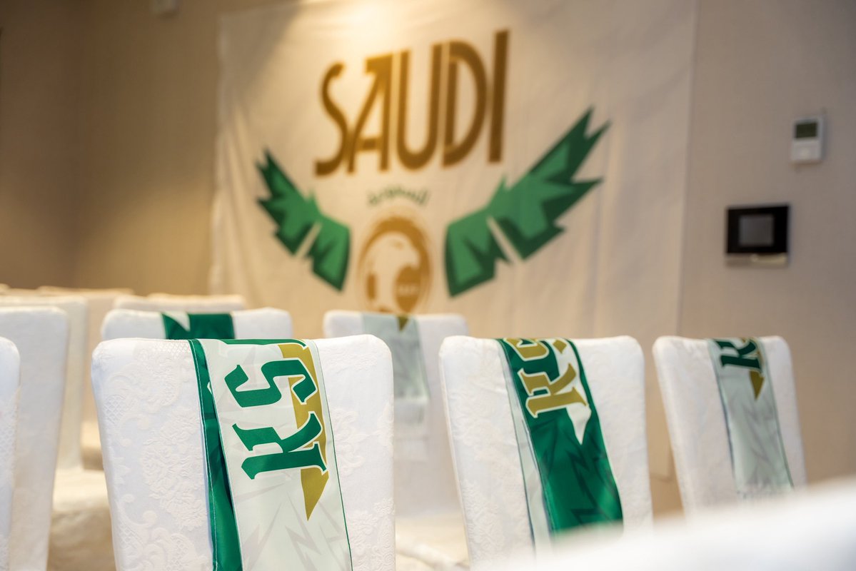 SaudiNTFans's tweet photo. الجاهزية 💯
ثاني أيام توزيع تذاكر مباراة أخضرنا ضد العراق 🌟🔝

يستمر التوزيع حتى الساعة 12 صباحًا ⏰
فندق هوليدي إن بوابة جدة ⬇️
📍- https://t.co/lY7KaiQf6L

#الثلاثاء_ياصقور https://t.co/N5l7g0T0g5