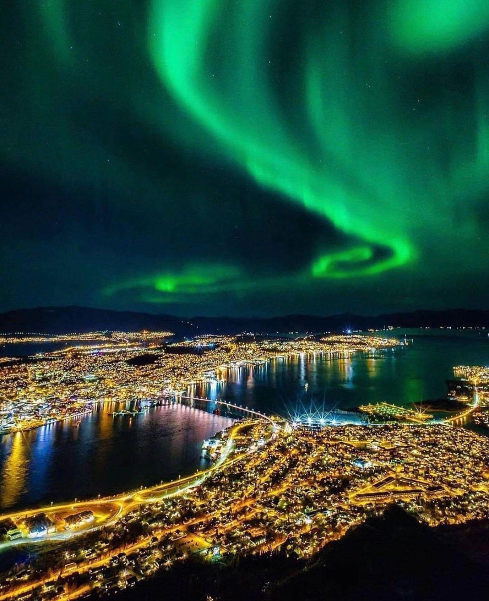 ScandinavianAE's tweet photo. Tromsø, Norway 🇳🇴 https://t.co/8LNkBJDD06