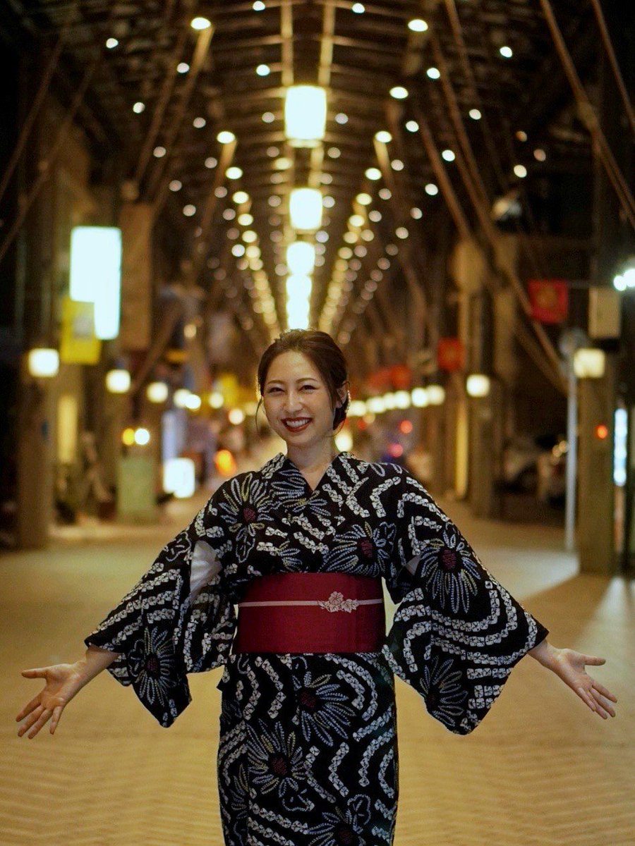 VarVarryun's tweet photo. ➖党員限定撮影会 第八十一弾➖
　 円頓寺、浴衣で道中👘
【日付】2026年9月2０日 (日)
【場所】名古屋市西区 円頓寺商店街

｢ここが私のアナザースカイ、 円頓寺⁉️｣

  (掲載許可済)

#羽田野栞
#shiorihatano
#党員限定撮影会
#名古屋モデル https://t.co/Rl9oCjJDCD