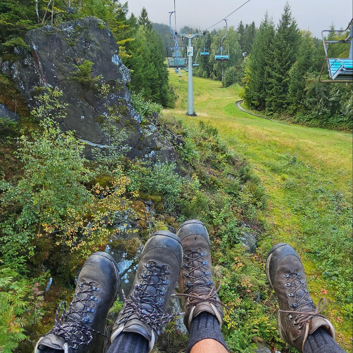 Vickz94's tweet photo. #panoramata #jakobsweg #bayern #deutschland #meindlshoes #czechcouple #czechroamers #wanderlust #wandern #travelling #trekking #travelingram #traveltheworld #nature #naturephotography #naturelovers #traveladdict #travelwithlove #travel https://t.co/8YJMac5kg9