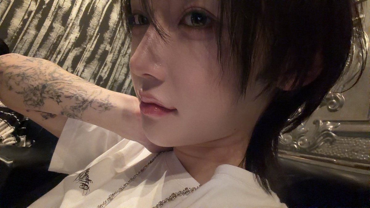 ganmenmikansei's tweet photo. 腫れてても確実に小さくなってて嬉しいな https://t.co/auHVqvuuVA