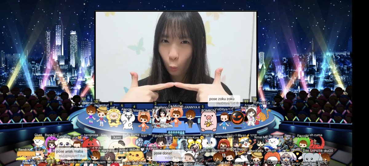 Freliny81's tweet photo. Tengs live nyaa ceh @Heidi_JKT48 
Ditunggu pap ootd nya di pm ya 😁😁
#Otsuyangga #HeiLive https://t.co/IFfGAPI5Hx