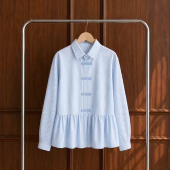 spillshopevd's tweet photo. Kadang outfit ngga perlu ribet, cukup atasan yang bagus, bawahan basic, udah kelihatan niat

Cocok buat kuliah, jalan, ngopi, atau sekadar hangout. Modelnya juga gampang banget di-mix &amp; match👀

Yg suka gaya simple, clean, tapi tetap cute, wajib intip ini https://t.co/GSMUJQtNDN https://t.co/BOQEsX5QZl